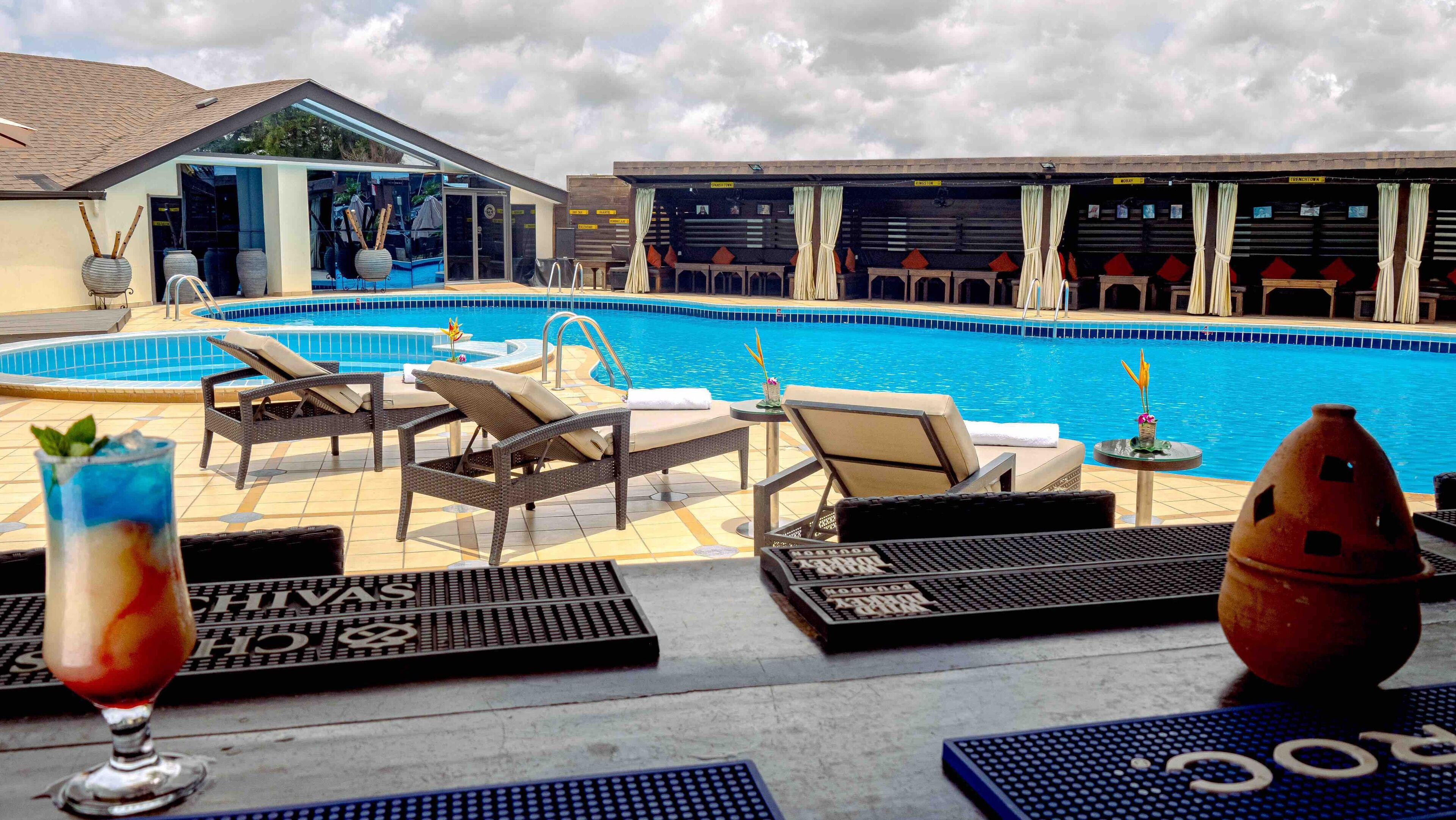 Foto - Oak Plaza Hotels East Airport