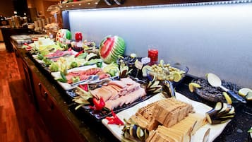 Daily continental breakfast for a fee
