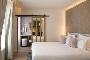 Artículos del minibar gratis y caja de seguridad en la habitación 