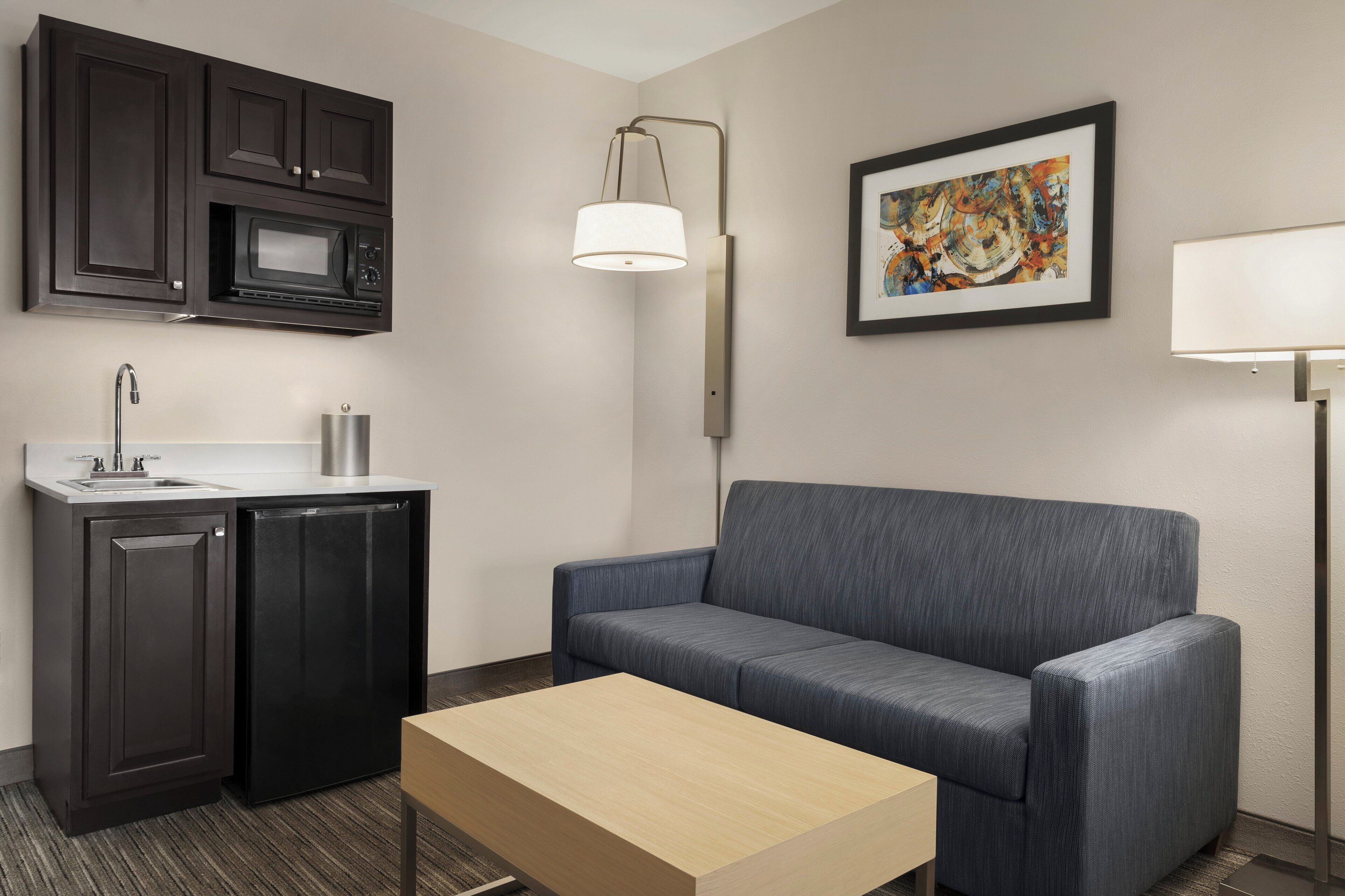 1 bedroom, premium bedding, in-room safe, desk