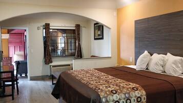 1 bedroom, desk, iron/ironing board, free WiFi