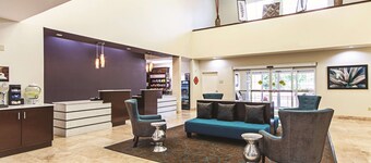 La Quinta Inn & Suites by Wyndham Houston New Caney