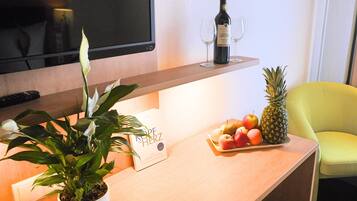 32-inch flat-screen TV with satellite channels, TV