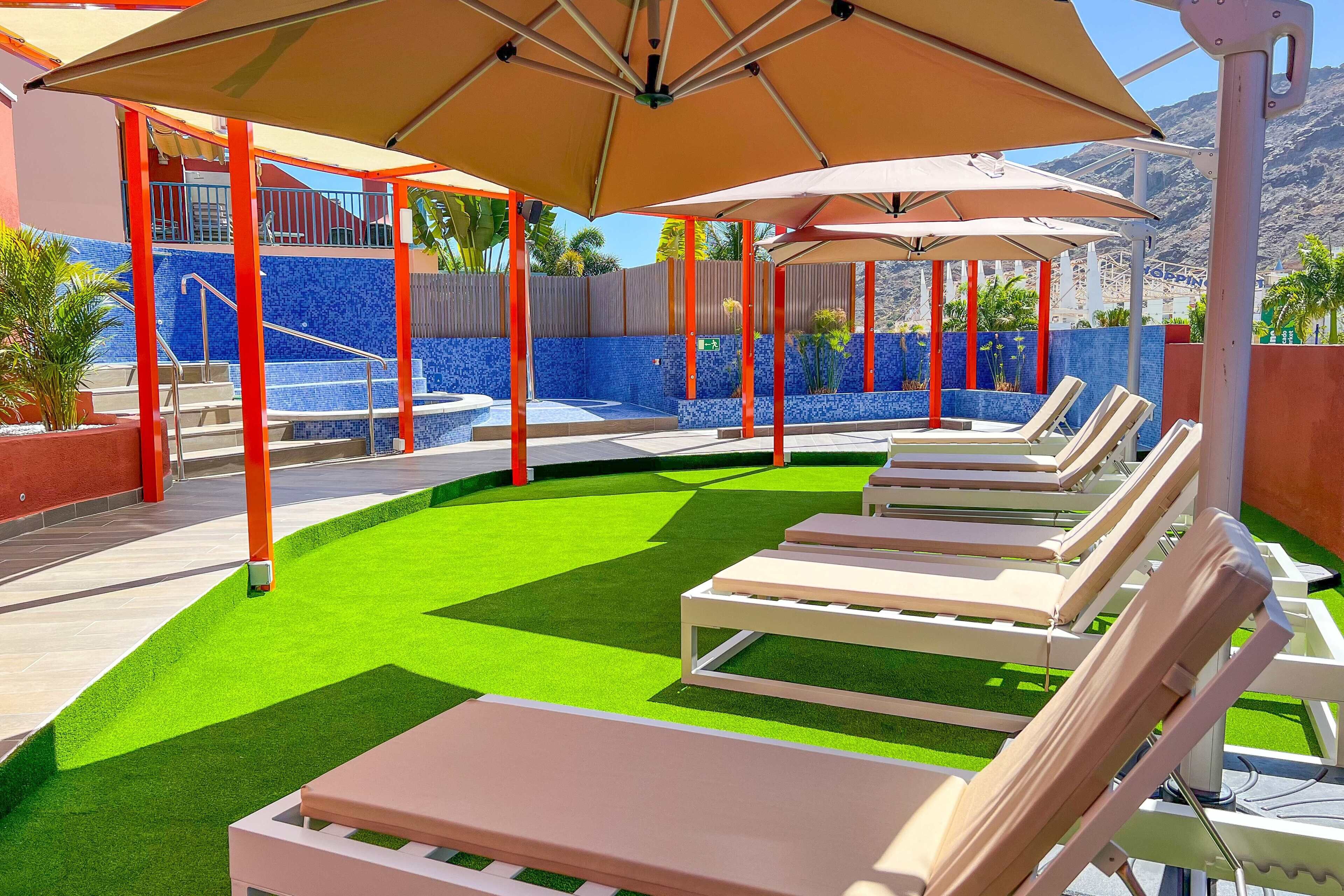 Bilik rawatan pasangan, sauna, tab panas, bilik wap 