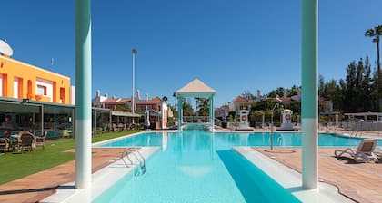 Bungalows Cordial Green Golf