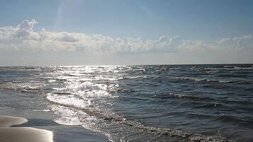 Beach nearby, beach towels