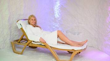 Parihoitohuone(ita), sauna, poreallas, höyrysauna, turkkilainen sauna