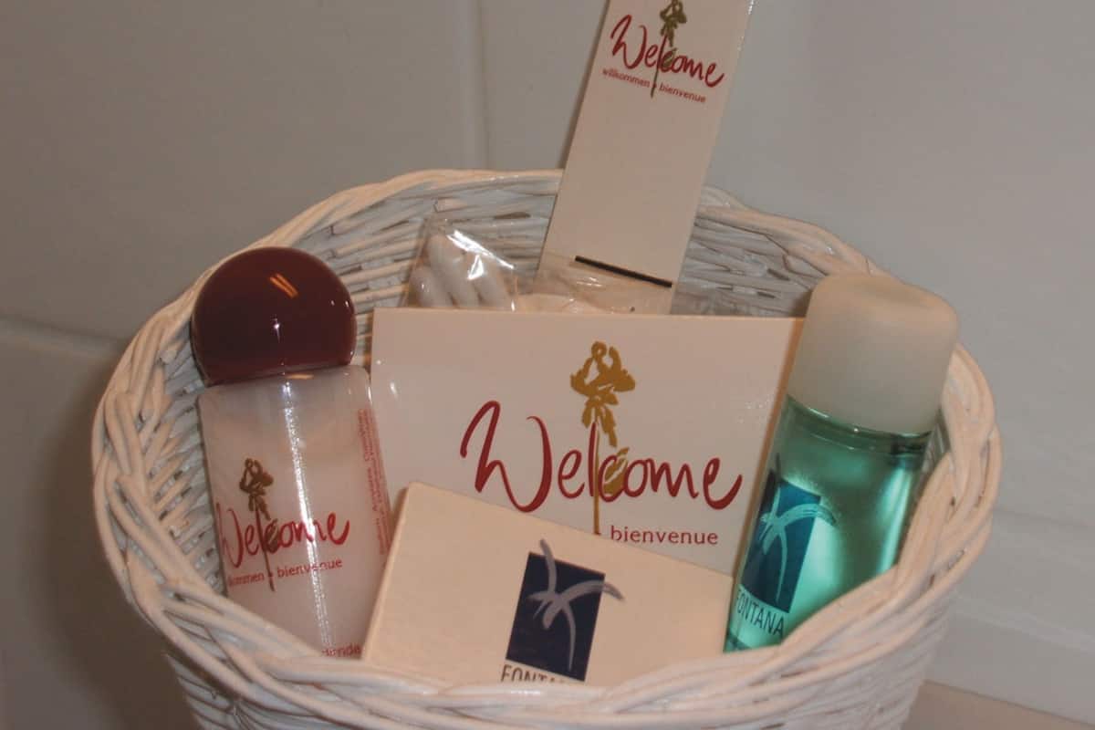 single room | 1 bedroom, desk, free wifi, bed sheets