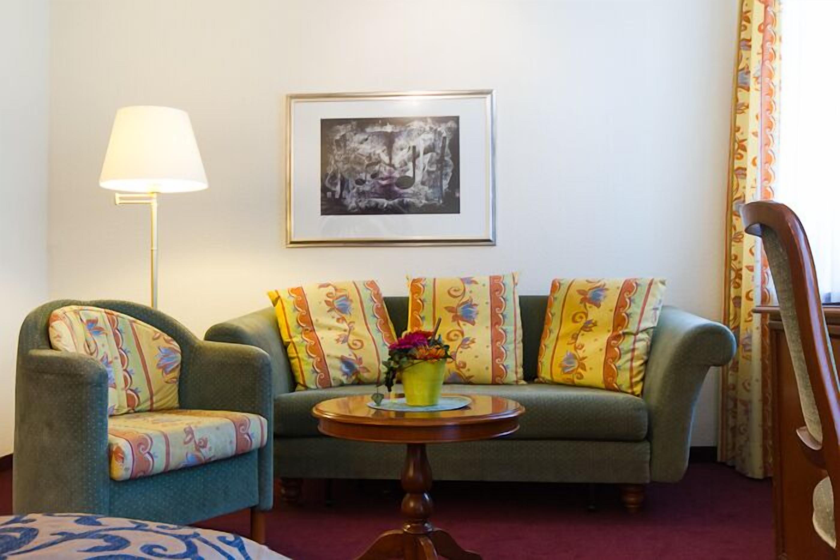 double room | living room | tv