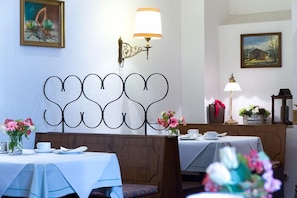 Dagelijks ontbijtbuffet inbegrepen