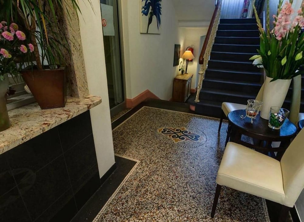 Hotel Regina by null