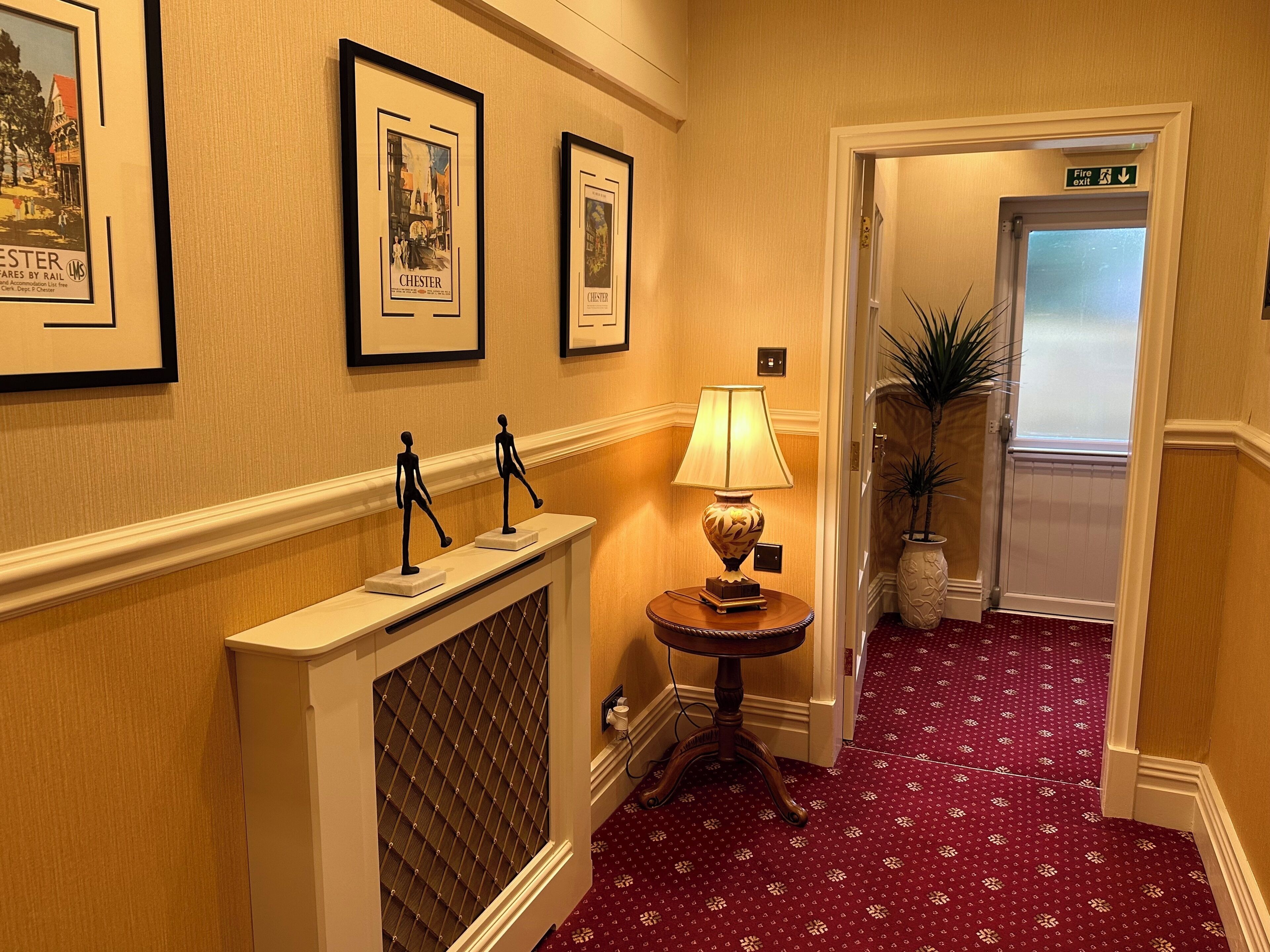 Photo - The Chester Court Hotel