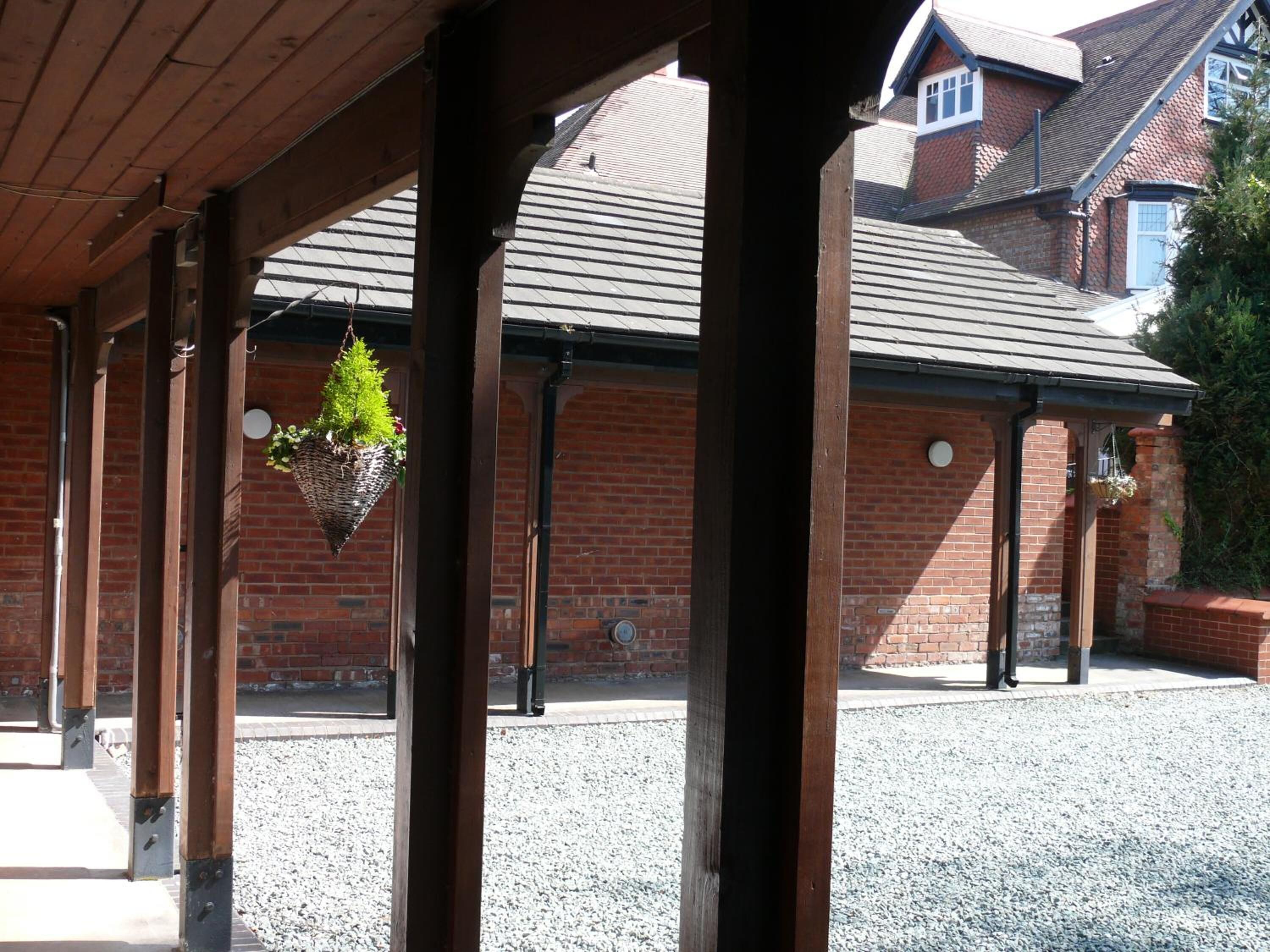 Photo - The Chester Court Hotel