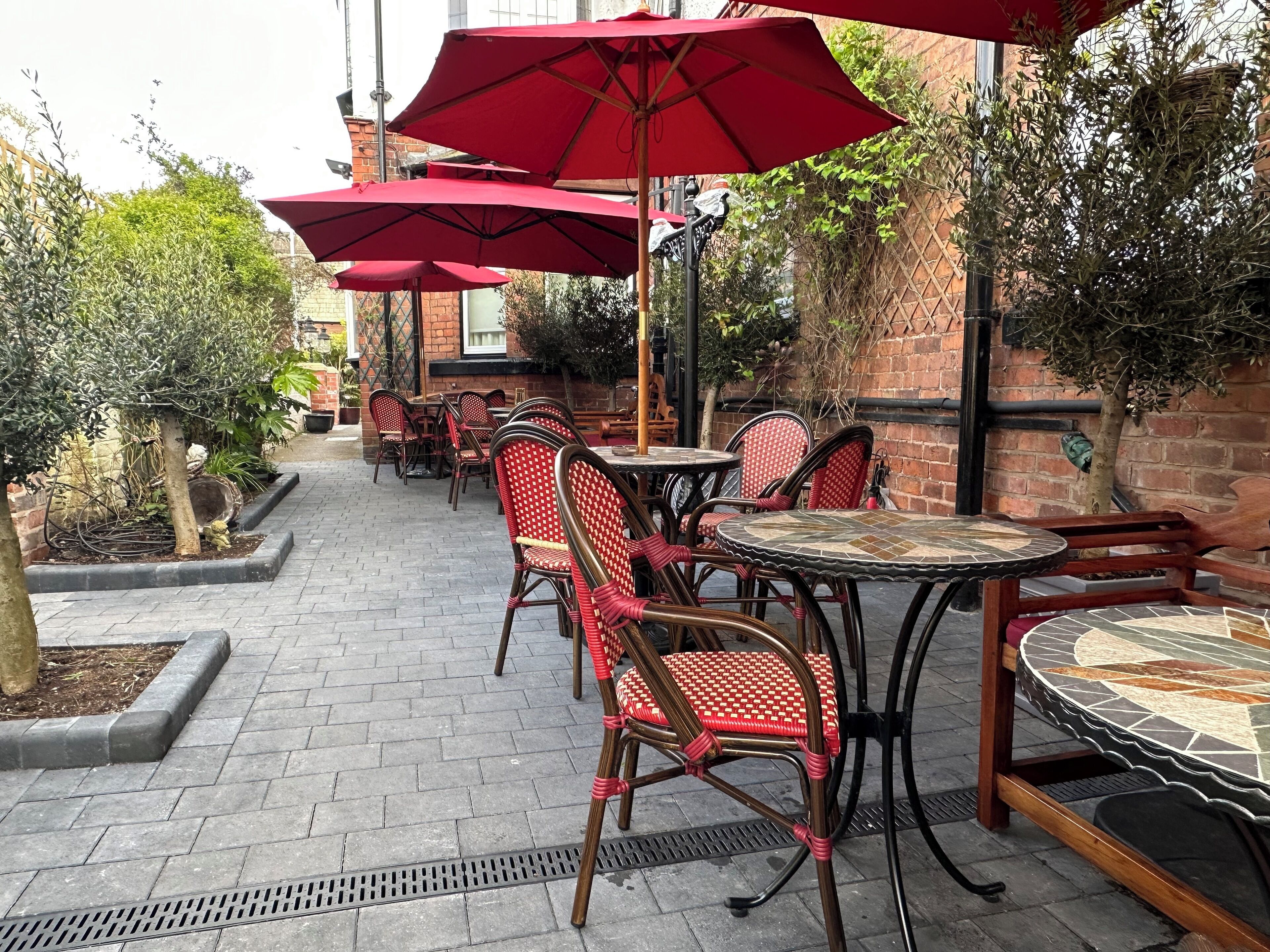 Photo - The Chester Court Hotel