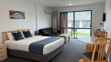 Habitació Comfort, 1 llit de matrimoni | Roba de llit d'alta qualitat i decoració individual