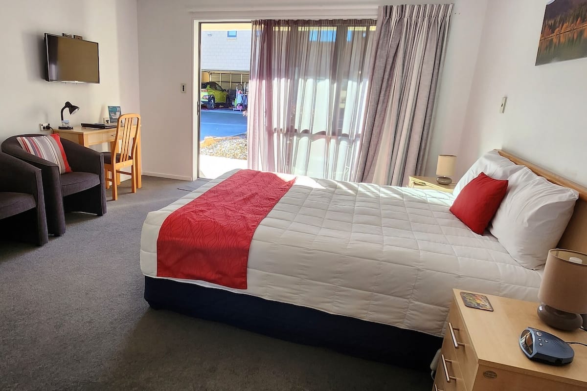 Spa Studio | 1 bedroom, premium bedding, individually decorated