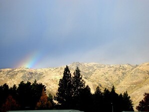 إطلالة على الجبل