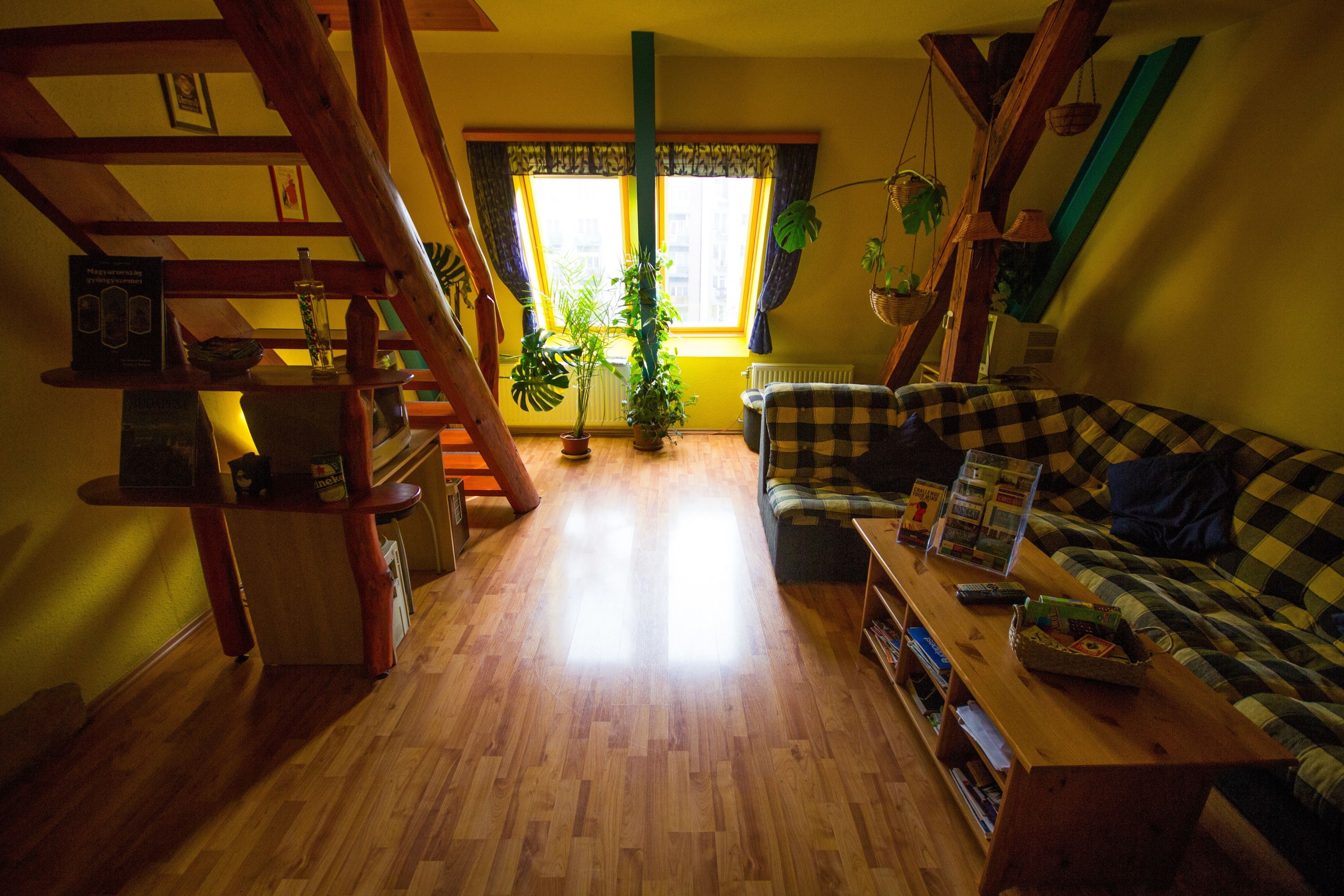 Photo - 7x24 Central Hostel