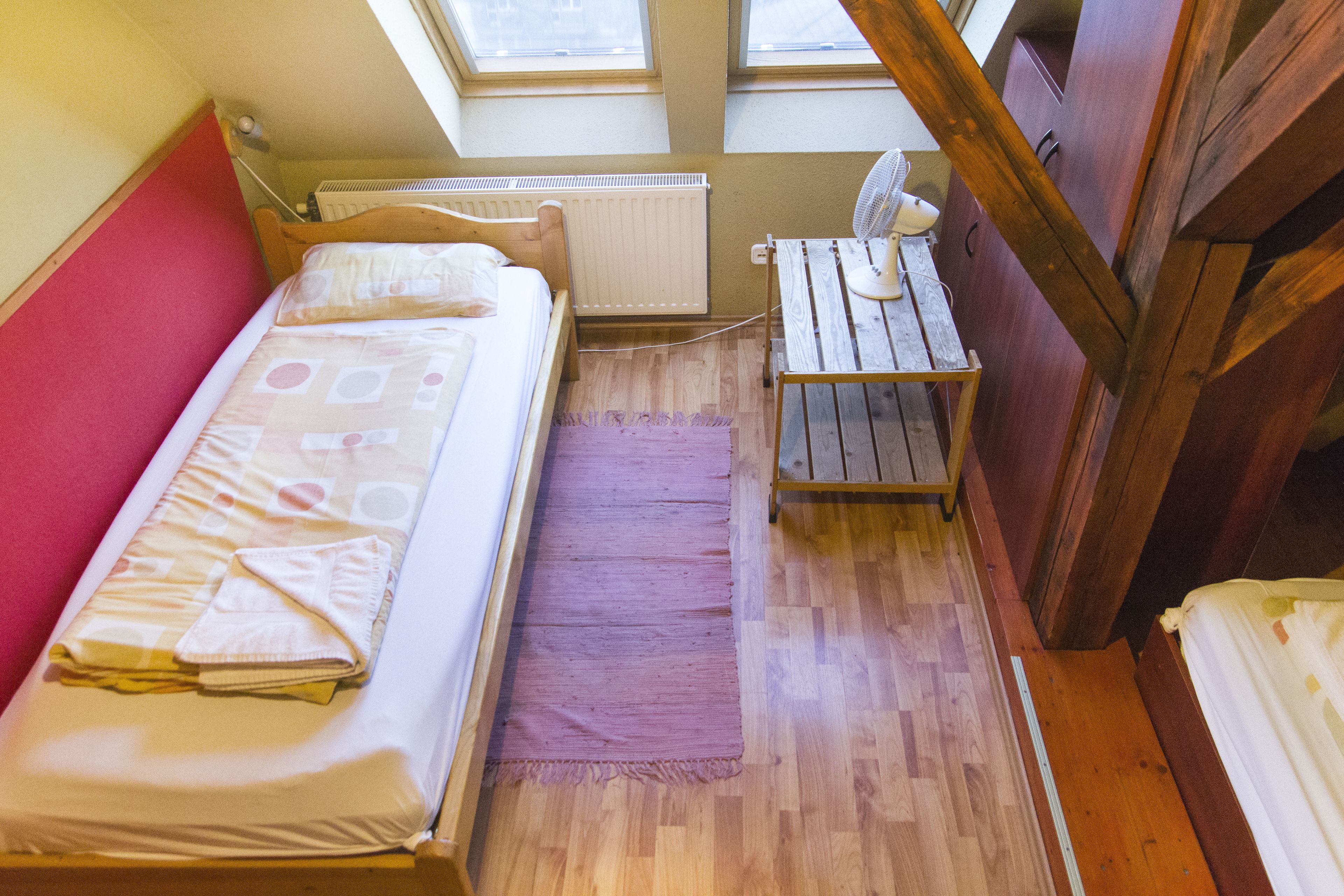 Photo - 7x24 Central Hostel