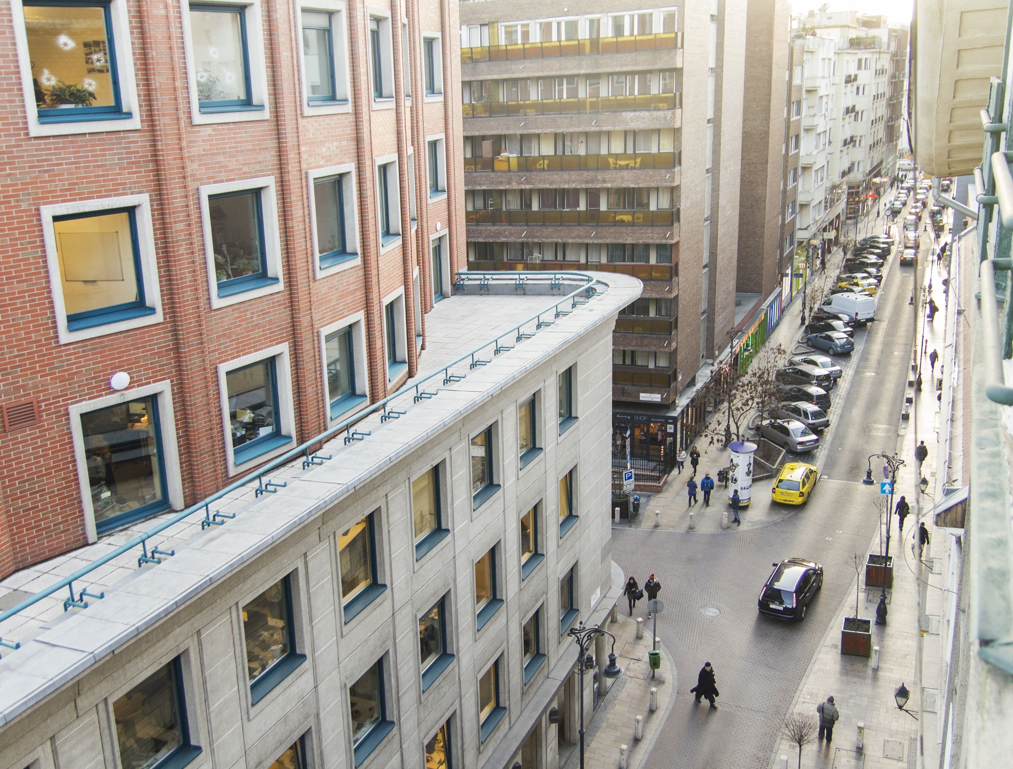 Photo - 7x24 Central Hostel