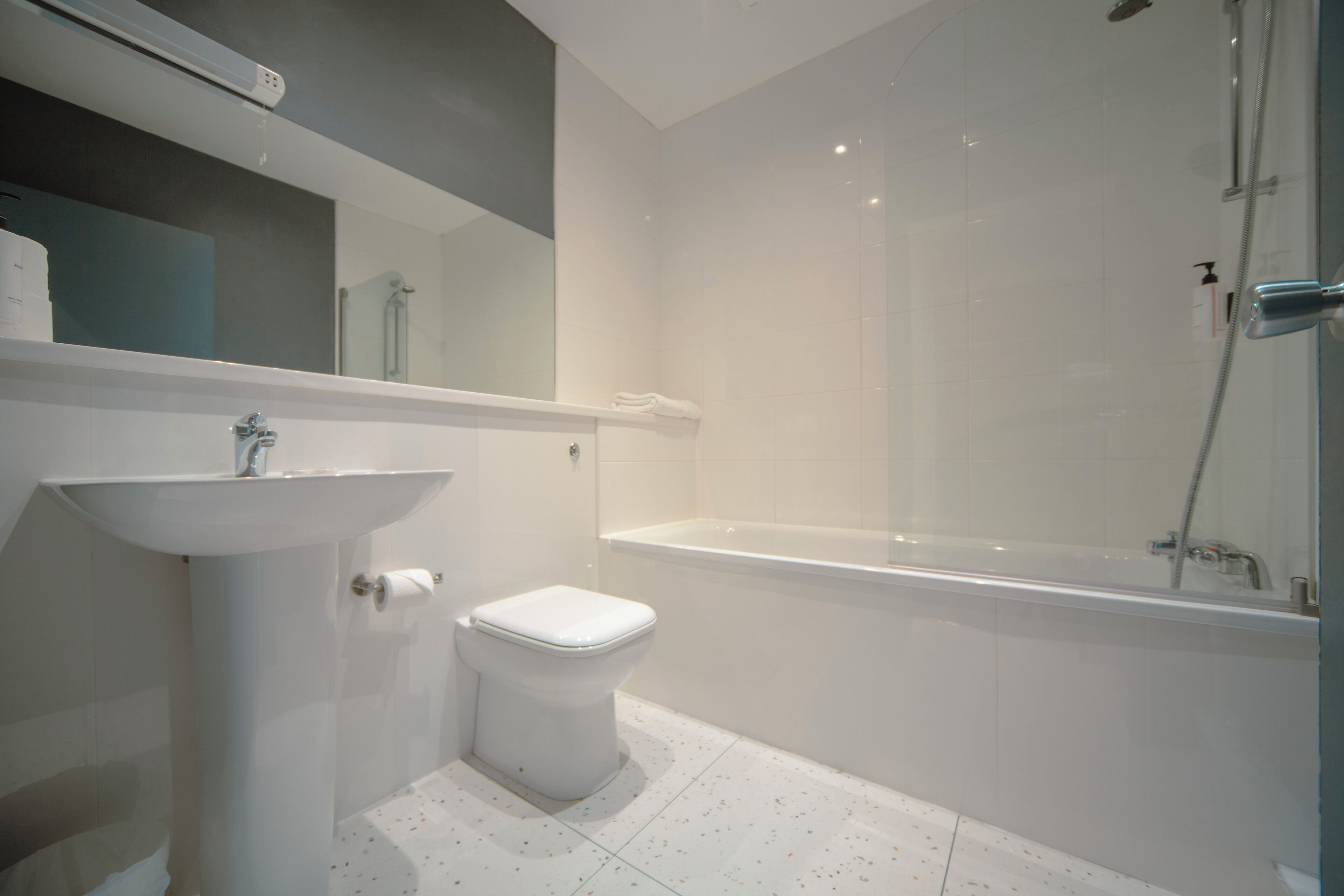 Photo - Highfield Hotel