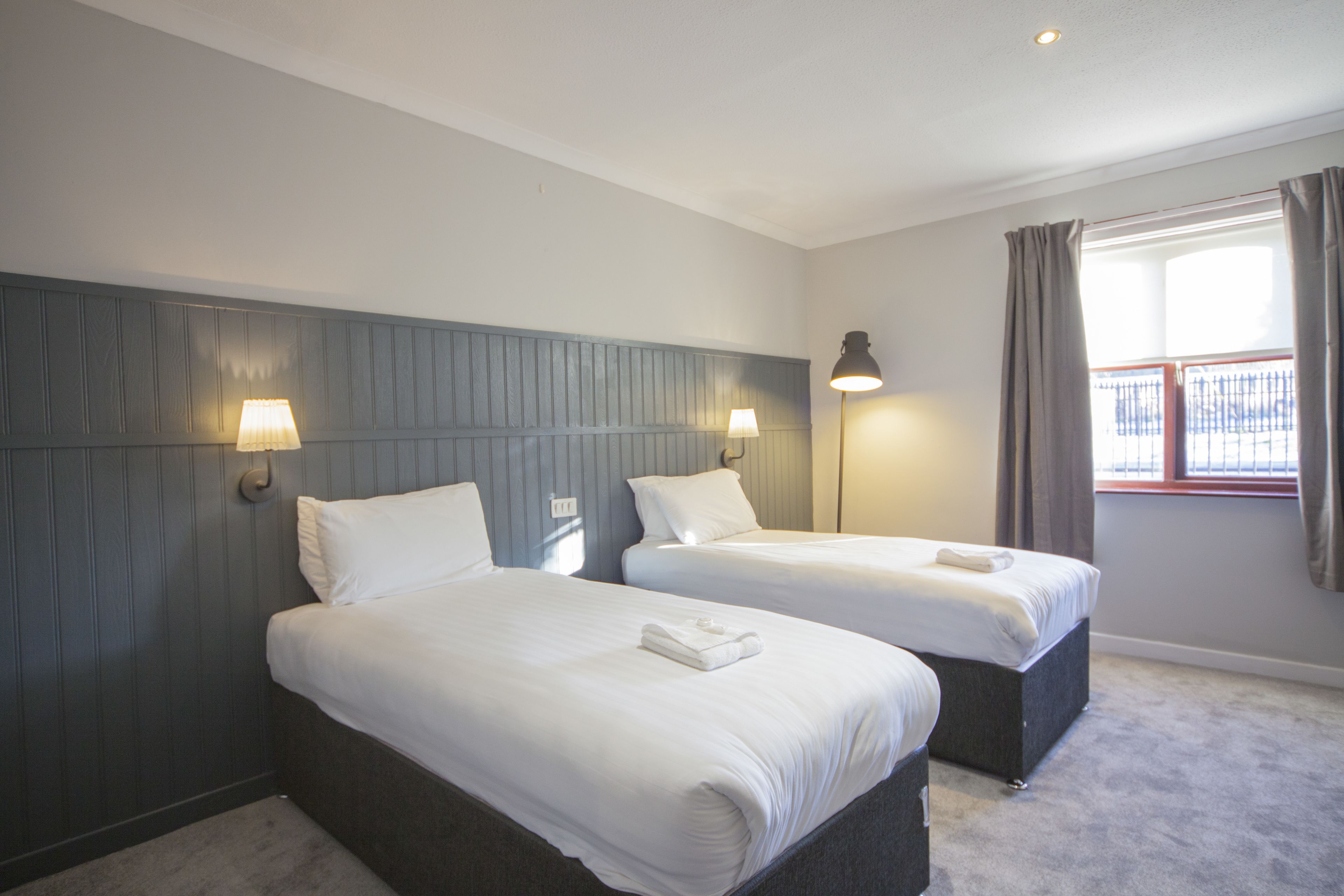 twin room | desk, blackout curtains, iron/ironing board, free wifi