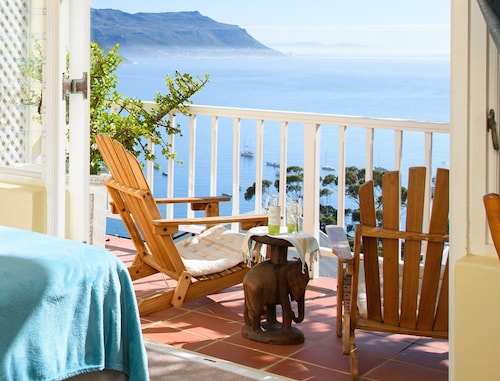 Albatross Guest House