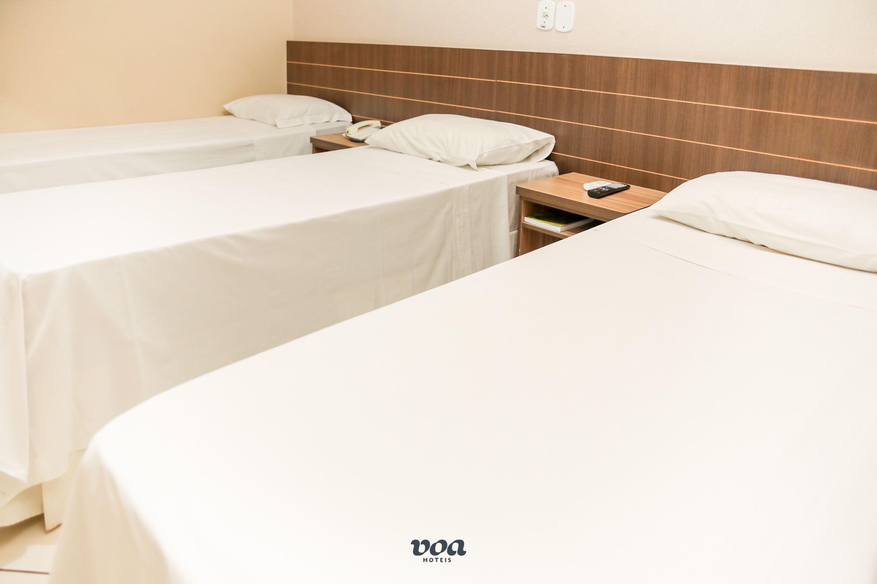 standard triple room | minibar, desk, free wifi, bed sheets