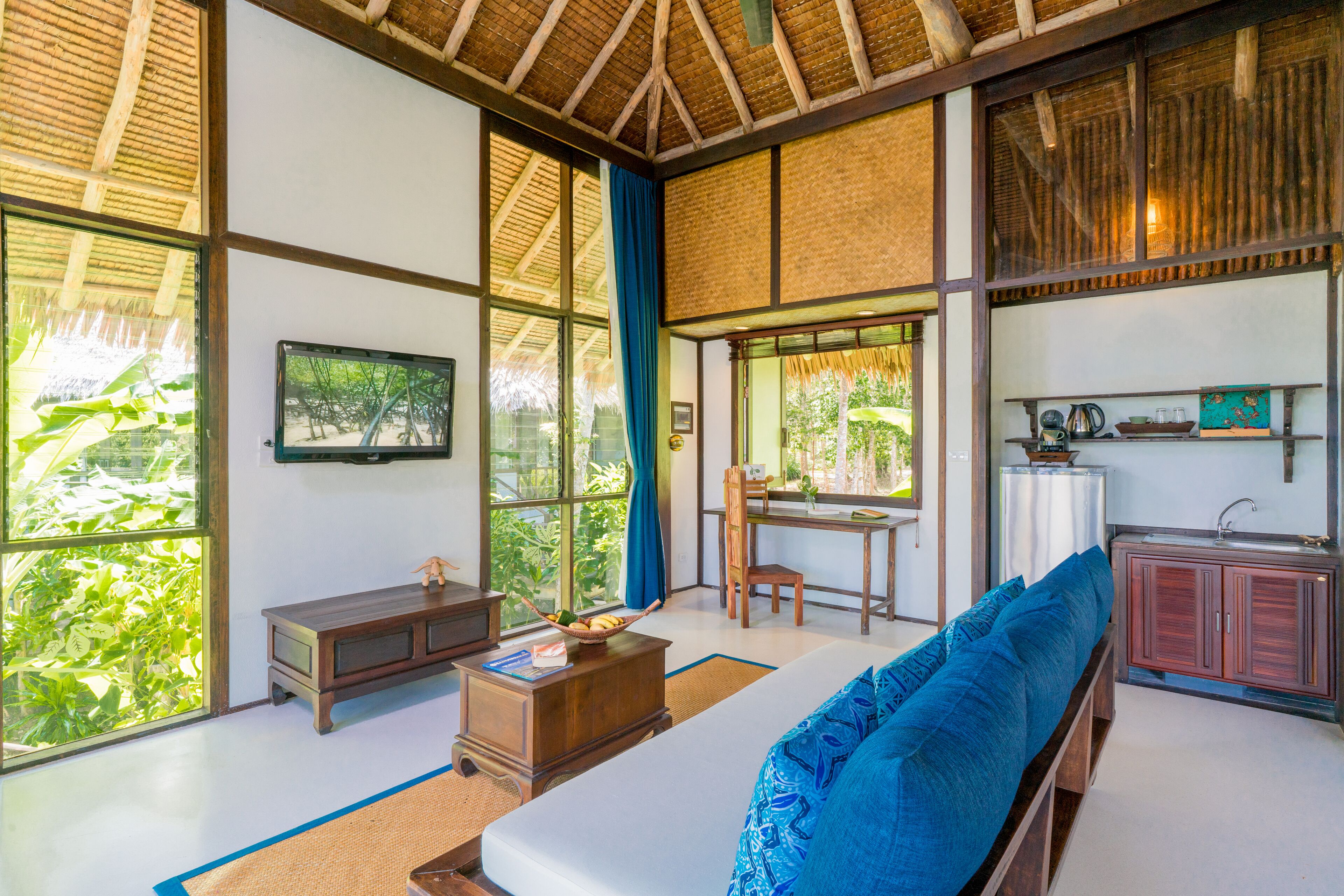 1 bedroom seaview villa | living area | 32-inch lcd tv with satellite channels, tv