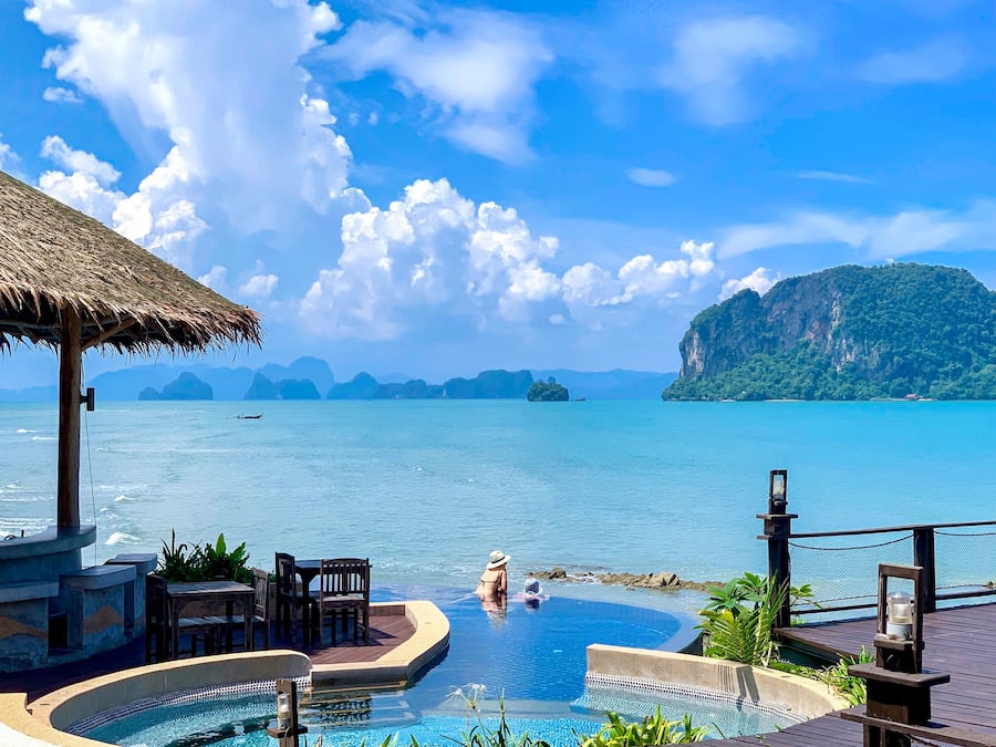 2 outdoor pools, pool umbrellas, pool loungers