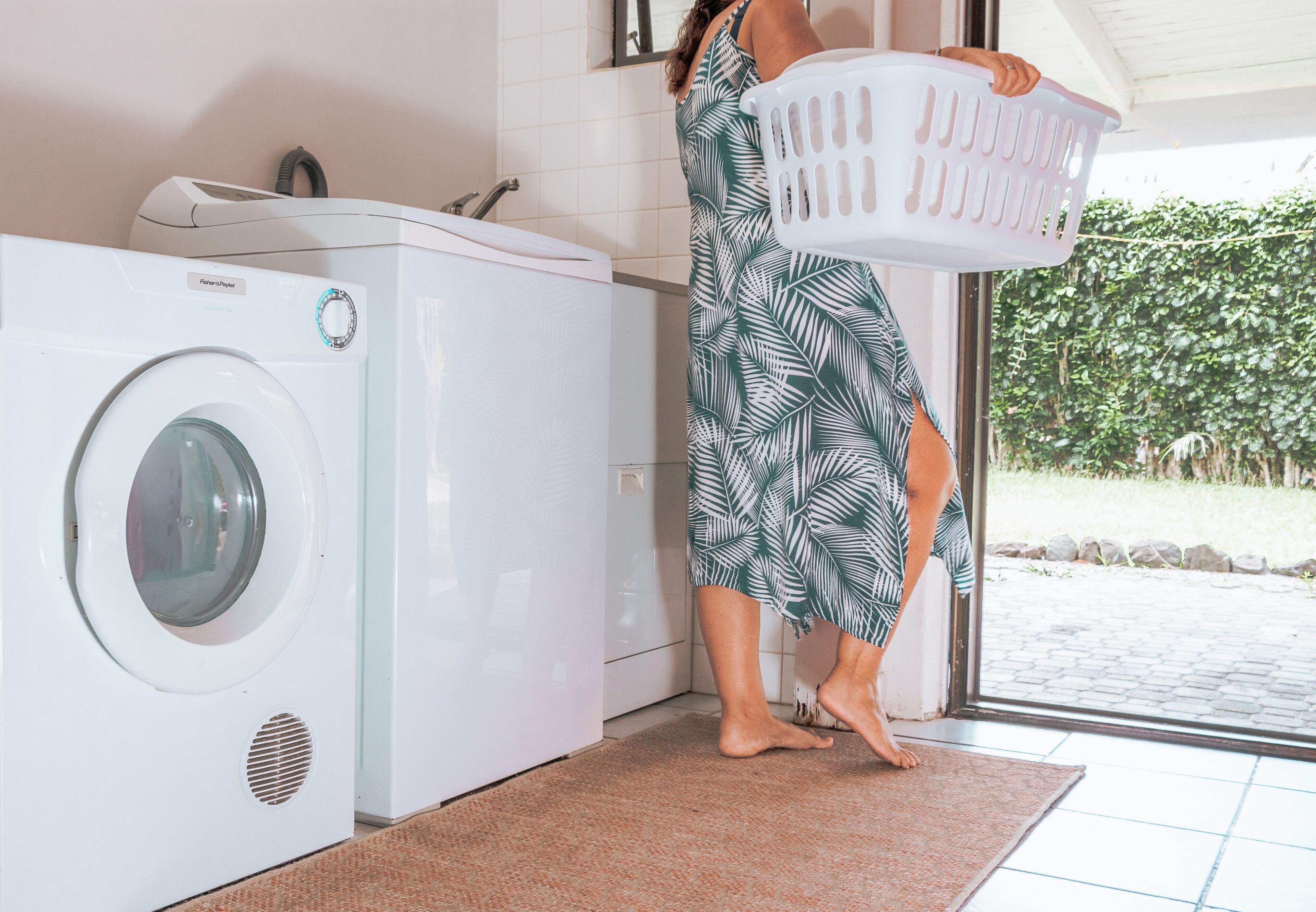 deluxe villa, 5 bedrooms | laundry