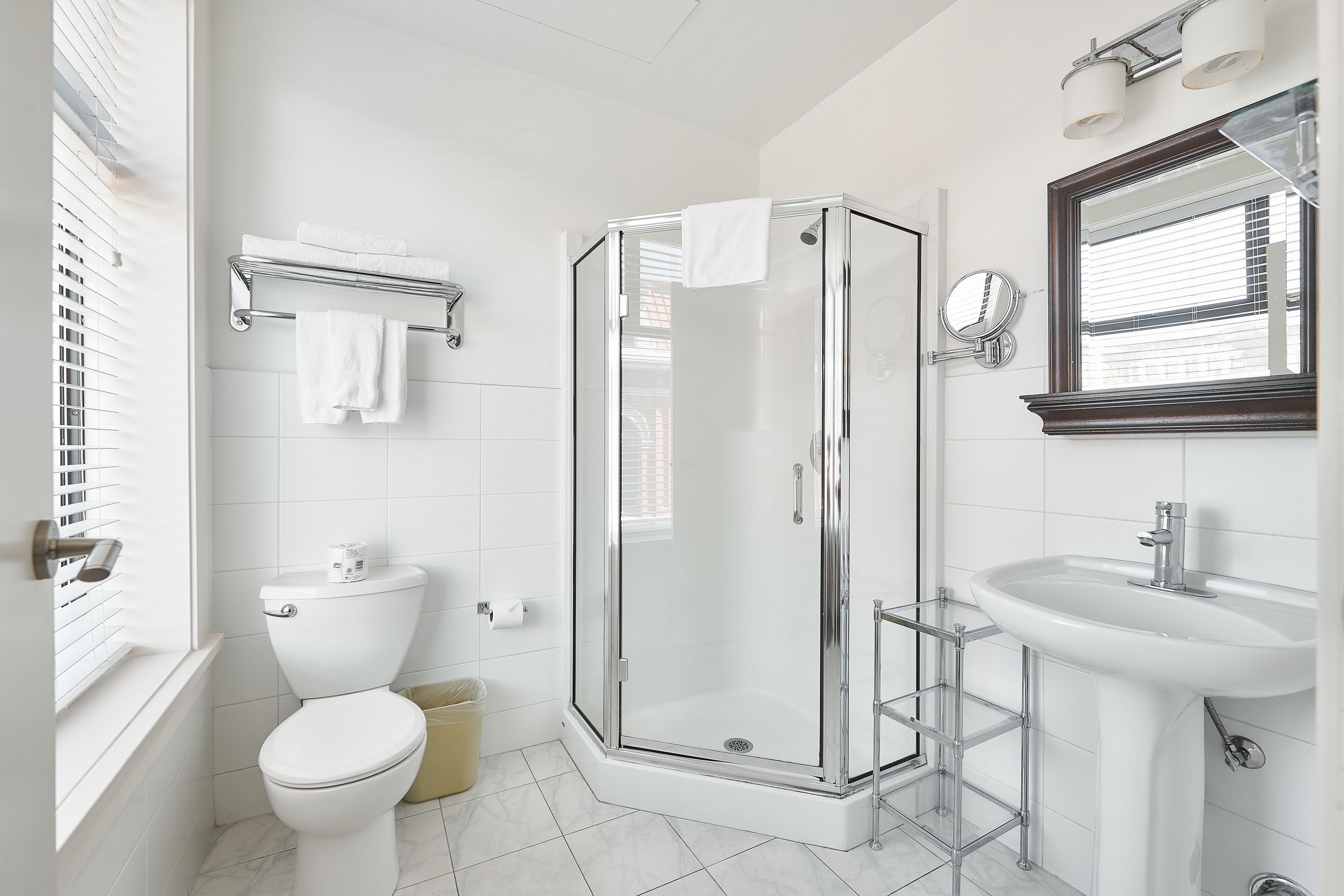 superior room, 1 queen bed | bathroom | designer toiletries, hair dryer, bathrobes, towels