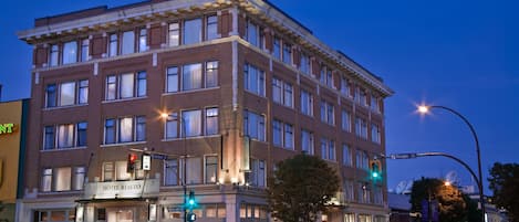 Front of property - evening/night