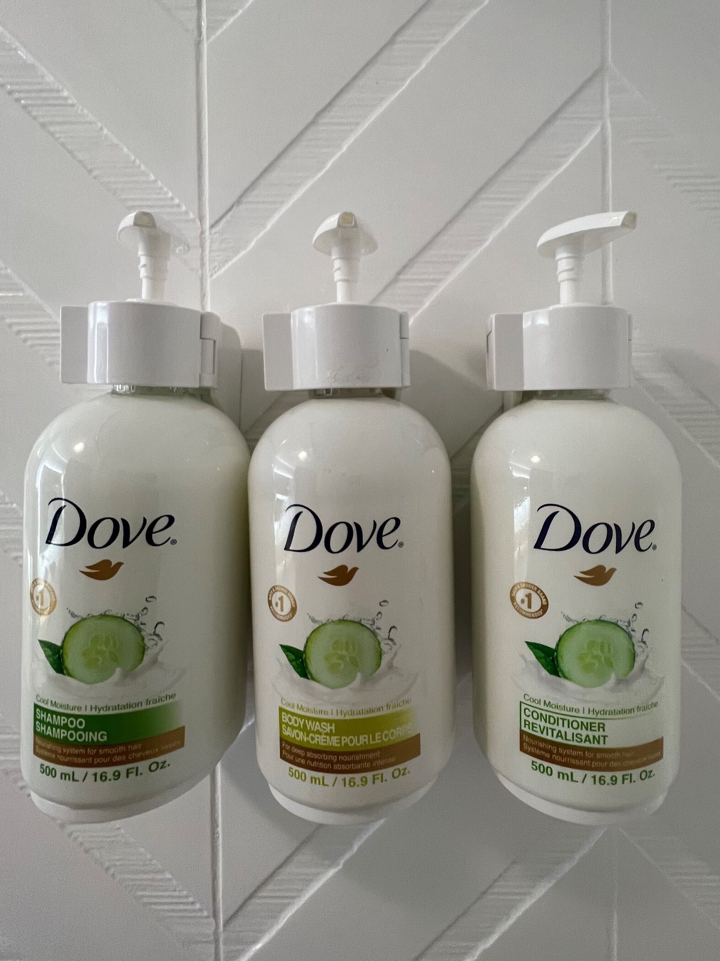 combined shower/bathtub, free toiletries, hair dryer, towels