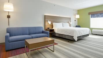 In-room safe, desk, iron/ironing board, free WiFi