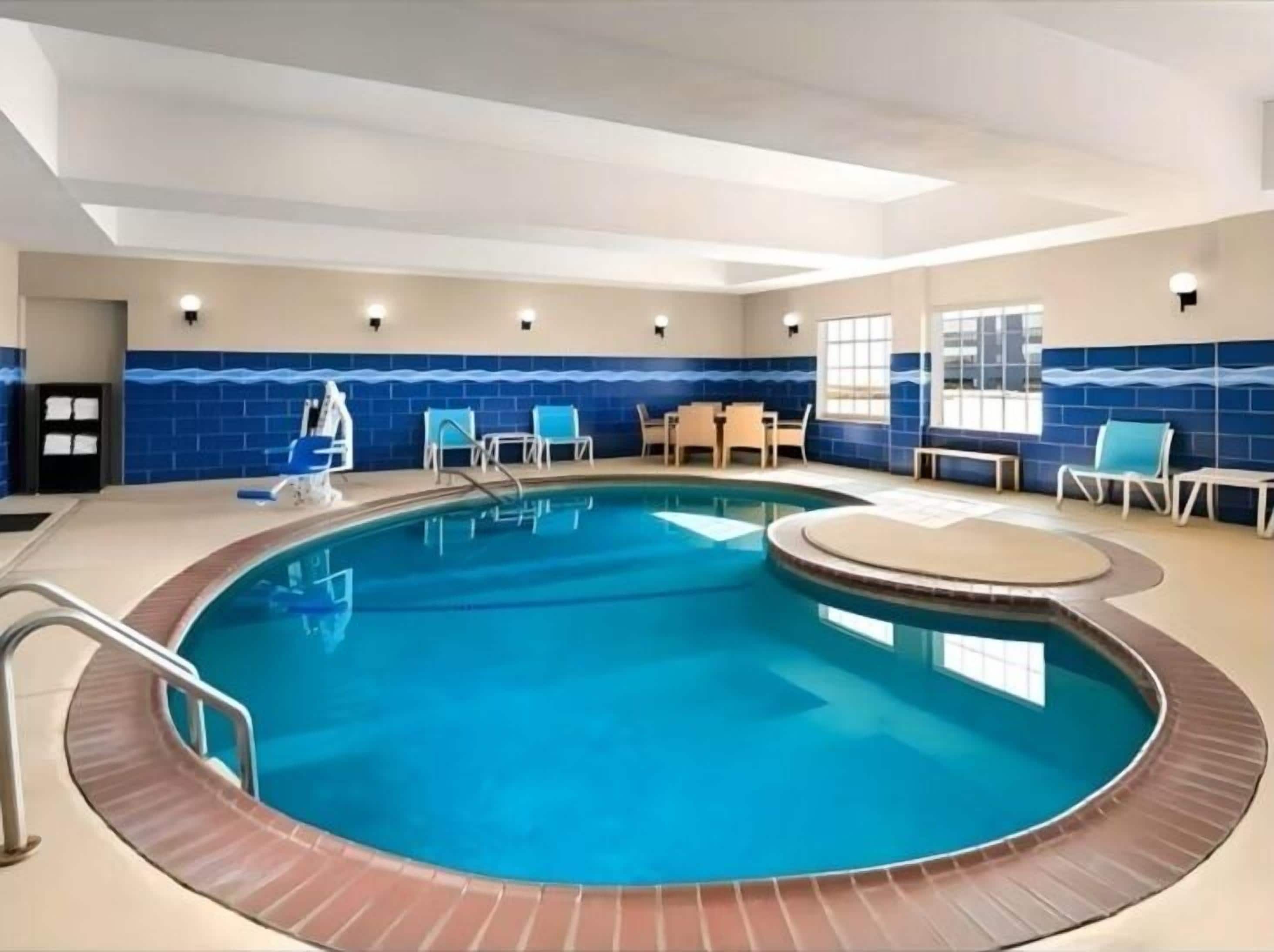Una piscina techada
