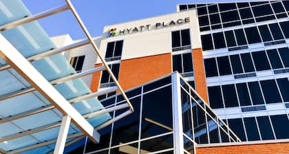 Hyatt Place Garden City