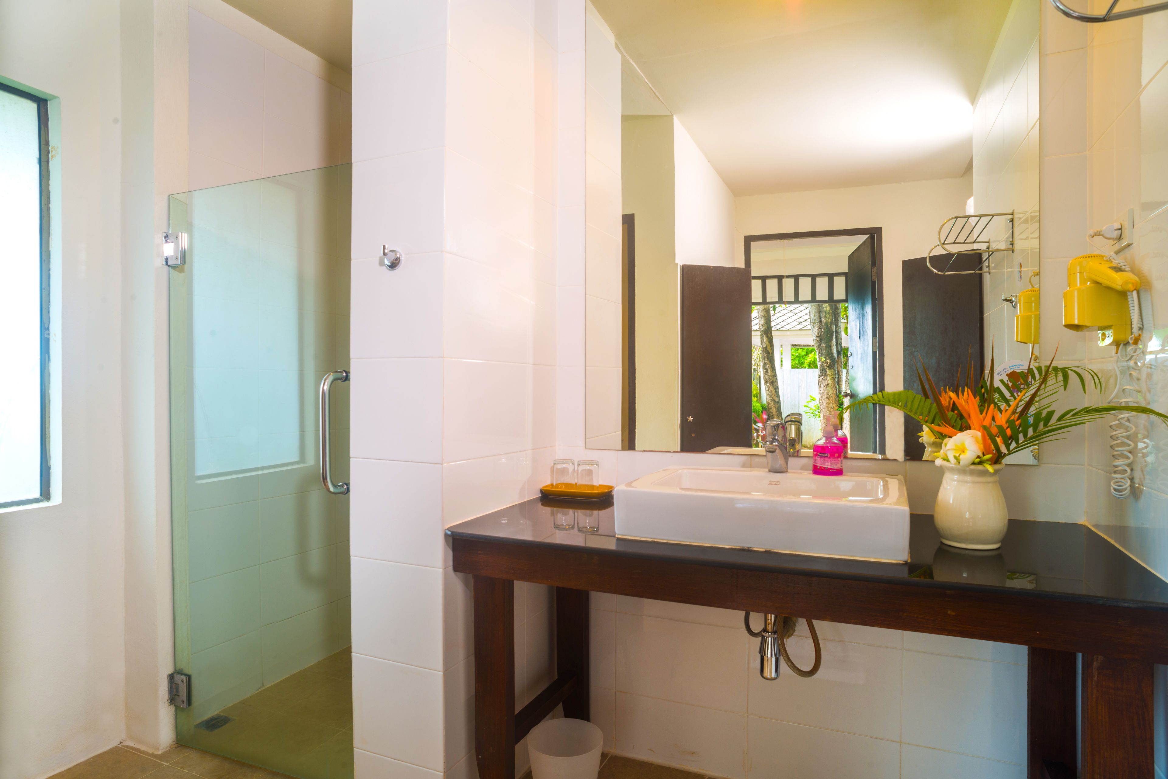 garden villa | bathroom | shower, free toiletries, hair dryer, bidet