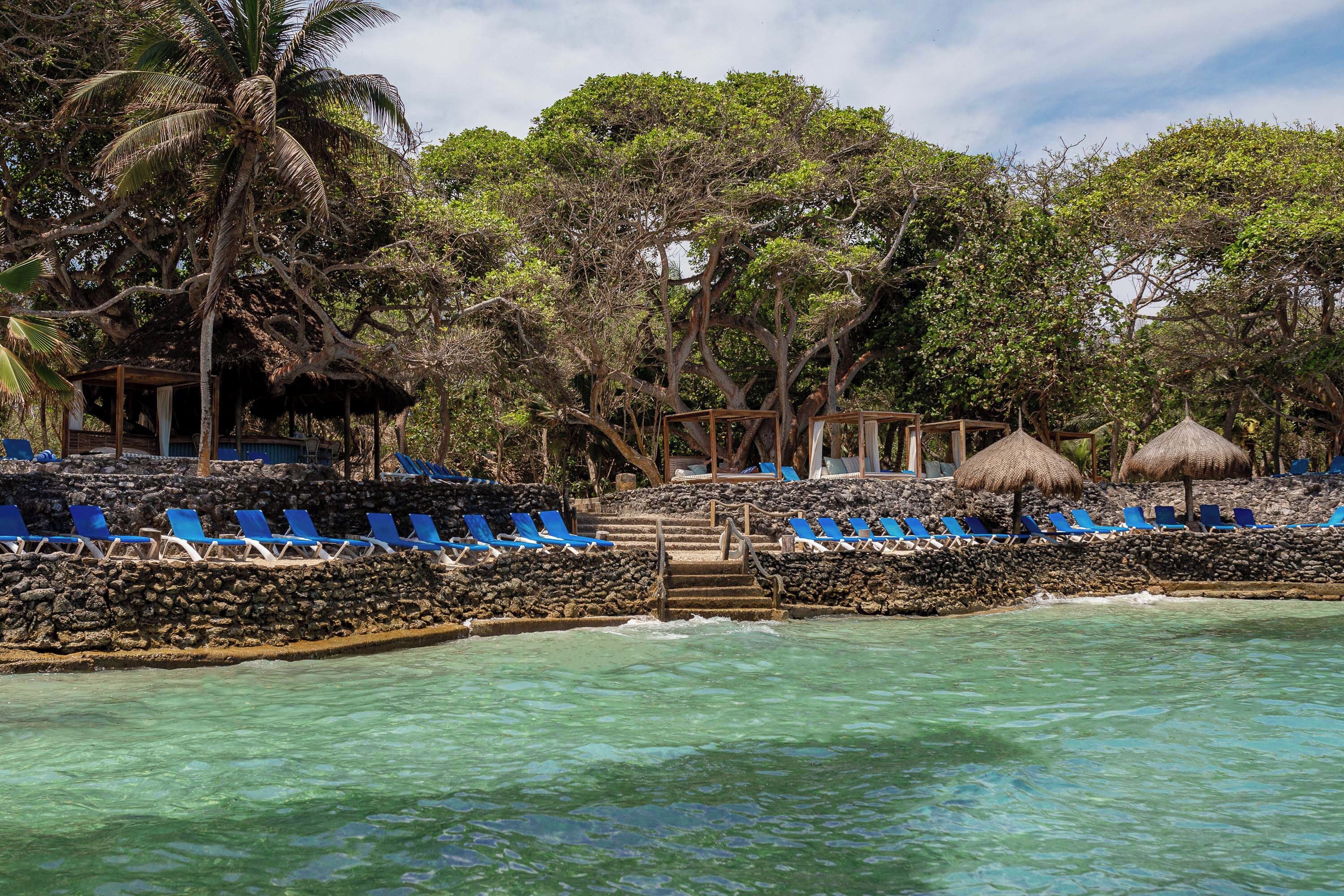 scuba diving, snorkelling, beach bar, kayaking