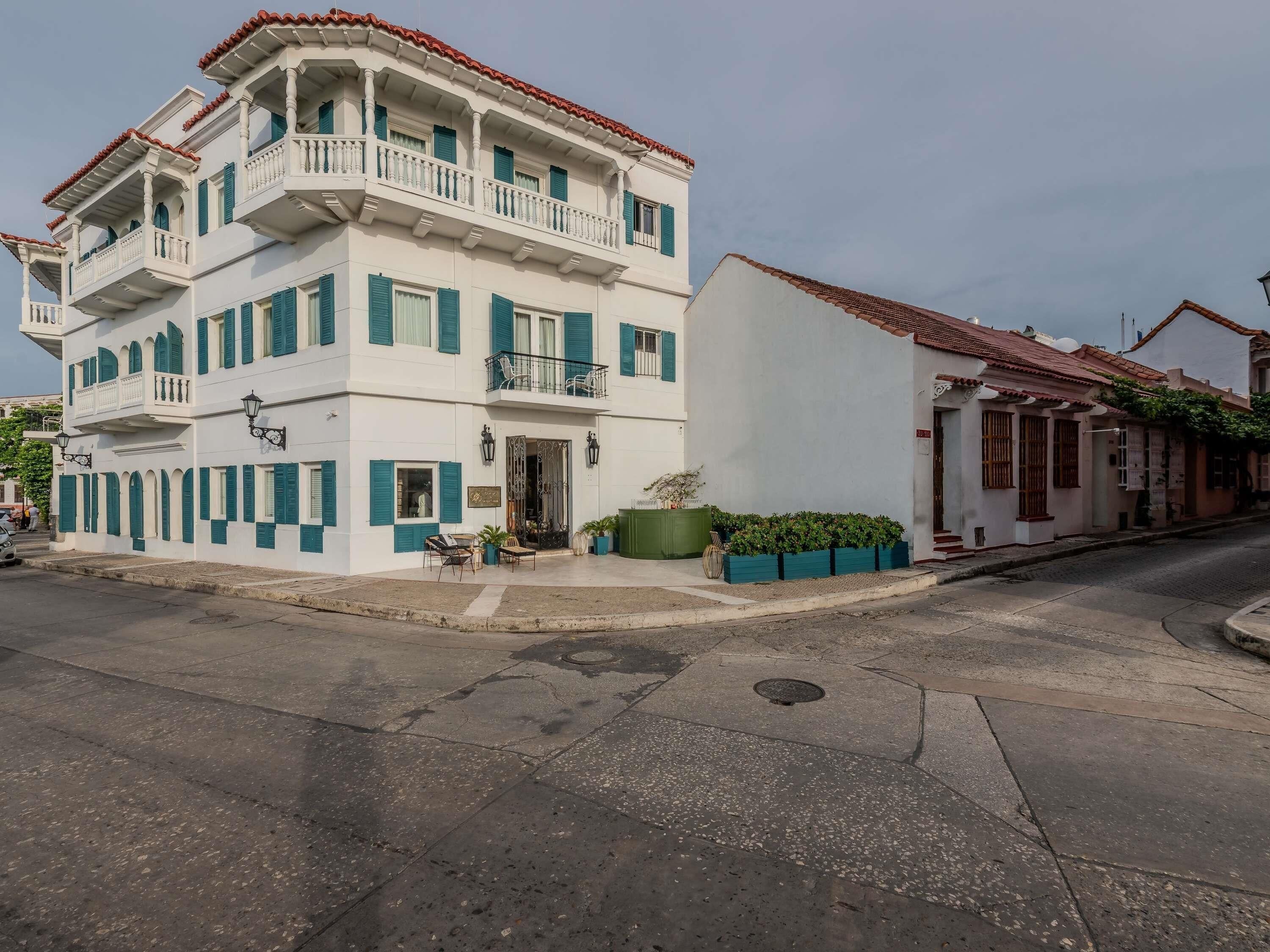 Ngoại thất