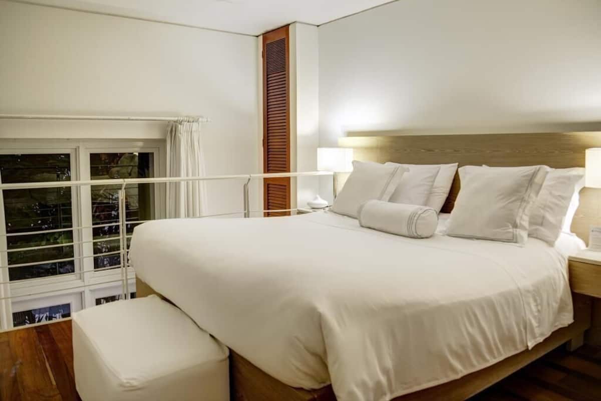 Suite familiale (Duplex) | Literie de qualité, couette en duvet, minibar, coffre-fort
