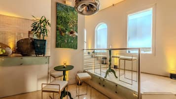 Sala de estar en el lobby