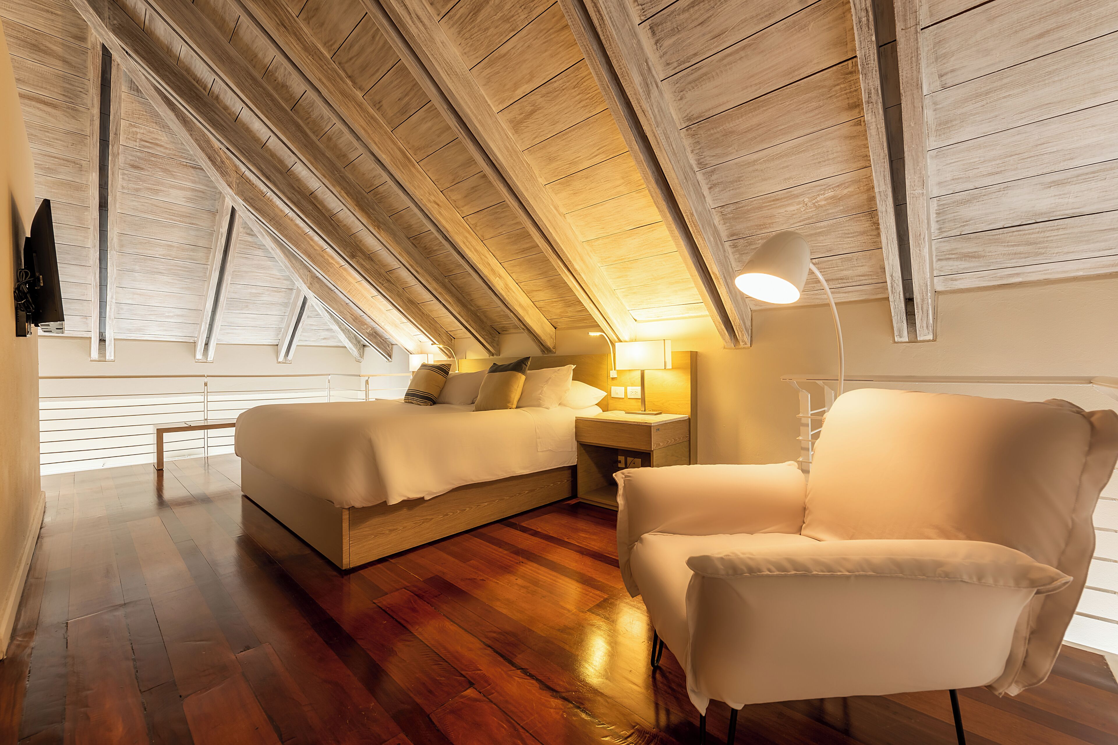 家庭套房, 1 张特大床, 海景 (Duplex) | 高档床上用品、羽绒被、迷你吧、客房内保险箱