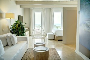 Deluxe Room, Ocean View | Premium bedding, down comforters, minibar, in-room safe