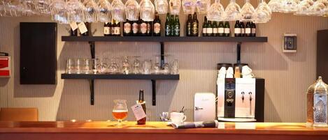 Bar (en la propiedad)