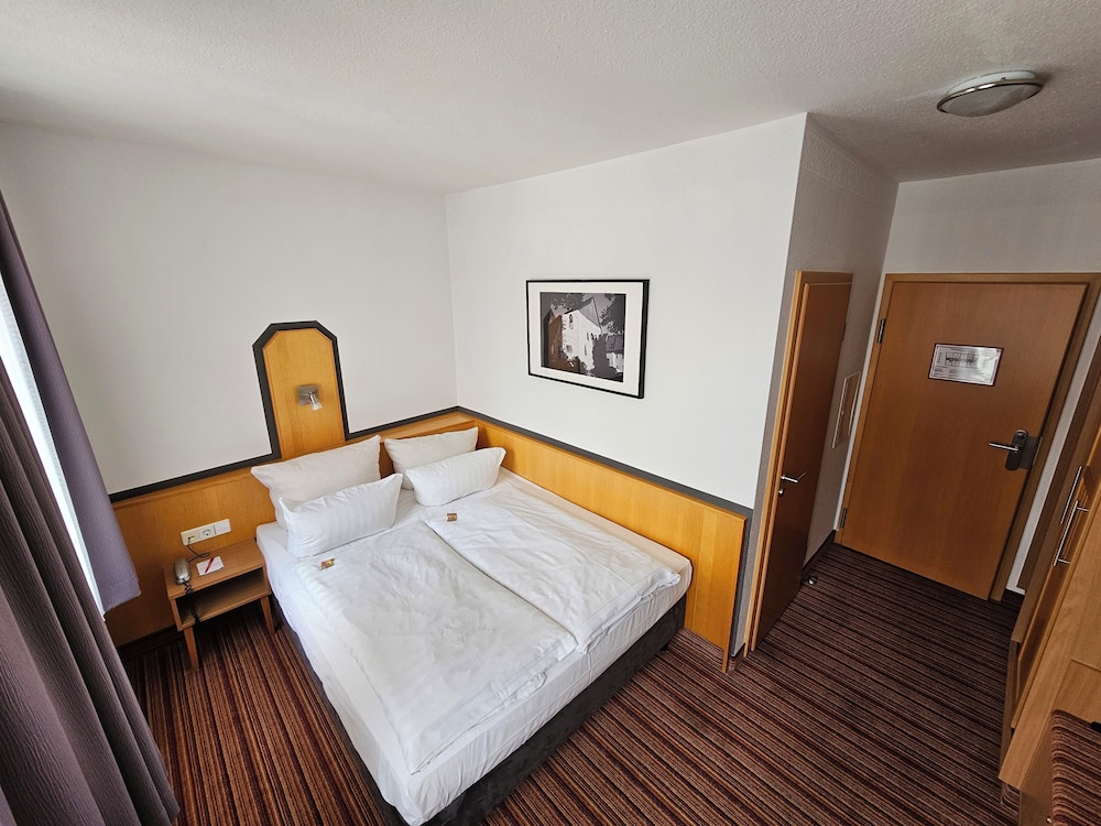 Hotel Erfurt "Am Kaisersaal" Altstadt nahe Zentrum by null