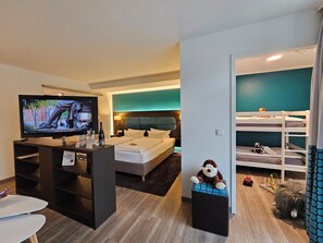 Family Room, 2 Bedrooms, Balcony (Comfort)