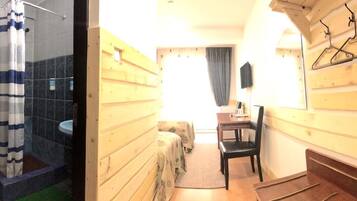 In-room safe, desk, iron/ironing board, free WiFi