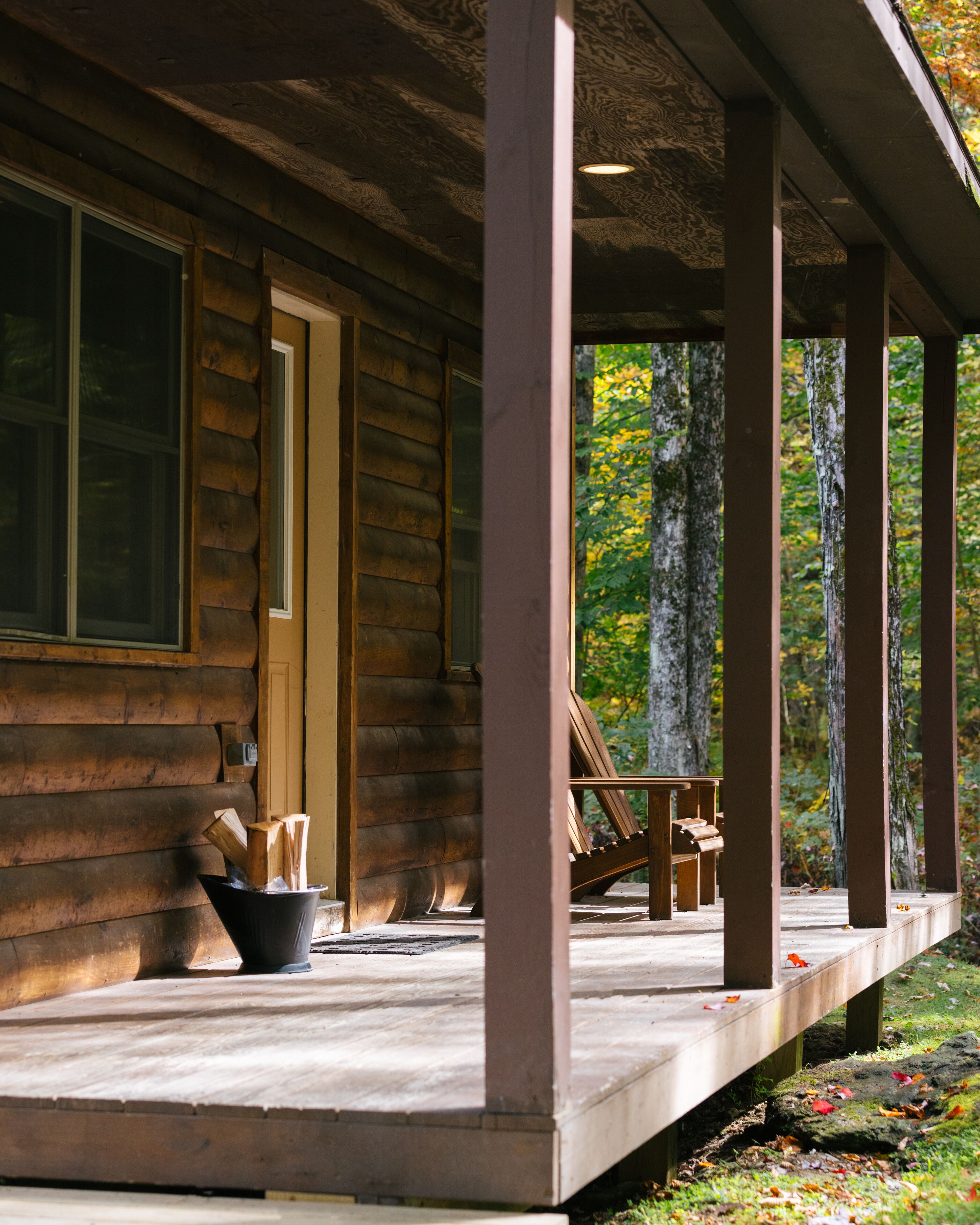 Cabin, 2 Bedrooms | Down duvets, individually decorated, individually furnished