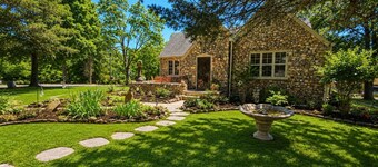 Rock Cottage Gardens B&B